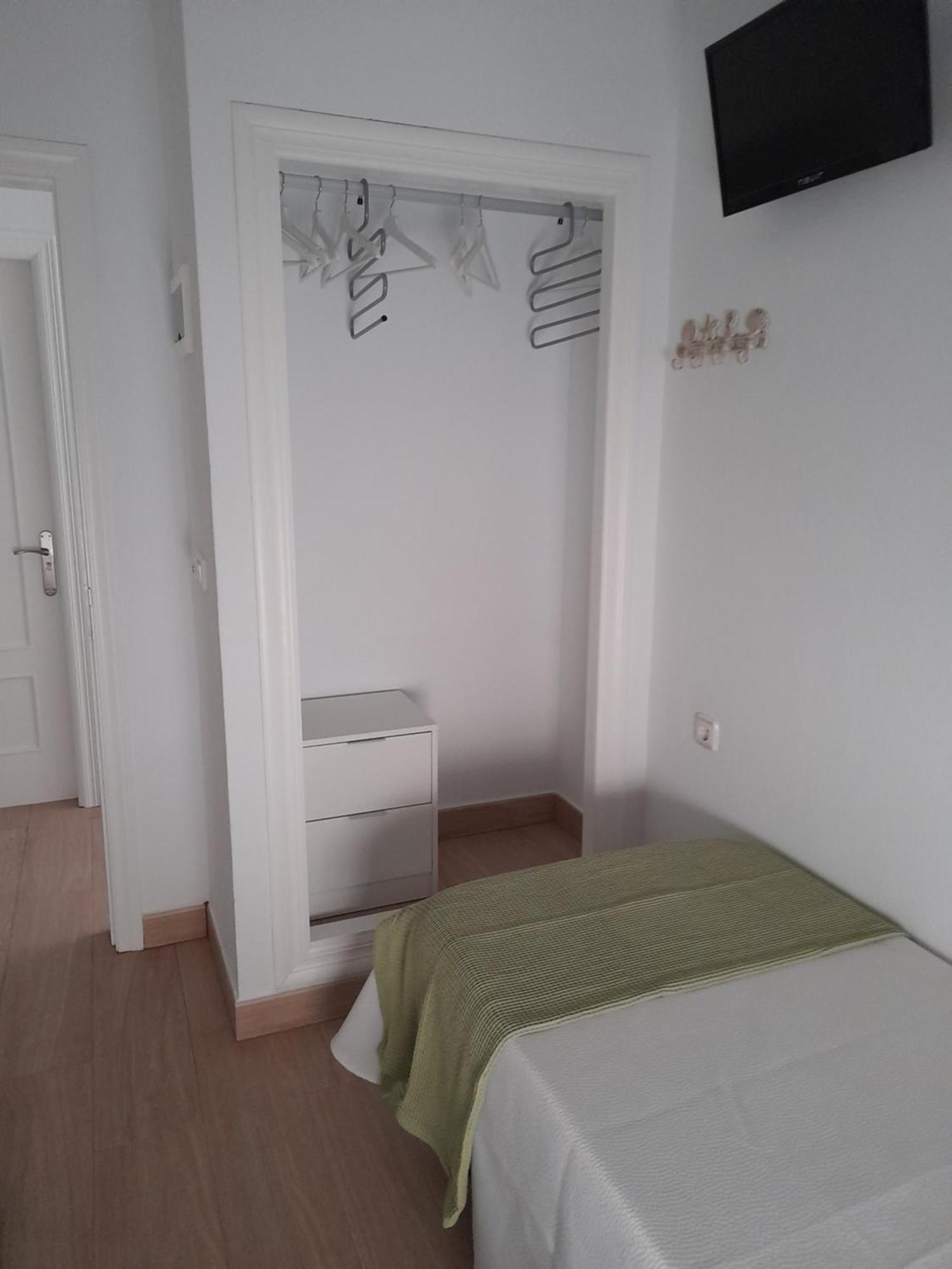 Hostal Casandra - Antiguo Hostal Los Valencianos 科尼尔-德拉弗龙特拉 外观 照片